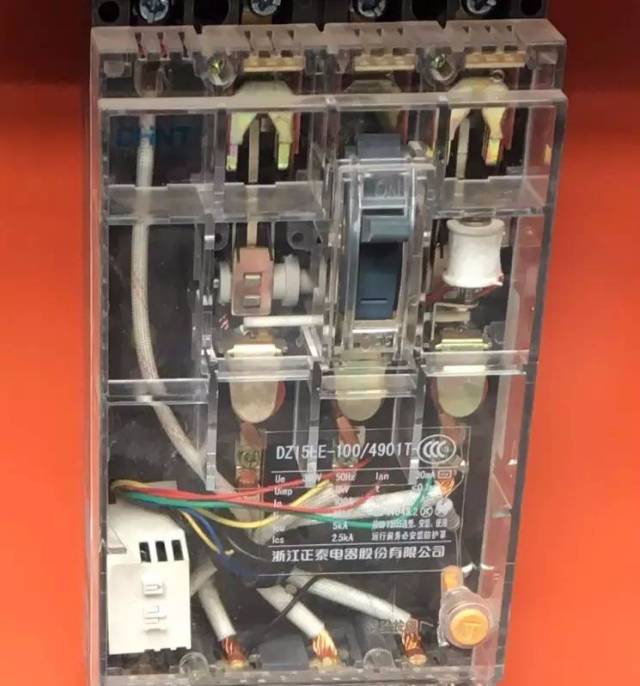 施工現(xiàn)場臨時用電安全管理六關(guān)鍵_10