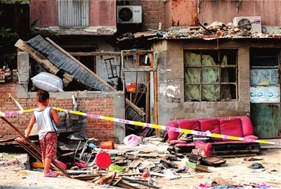 北京望京民房發(fā)生爆炸1死2傷(組圖)