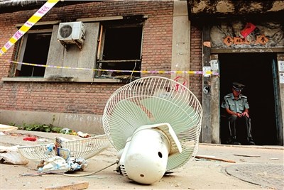 北京望京民房發(fā)生爆炸1死2傷(組圖)